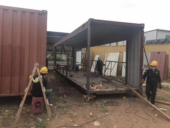 ngo ngang tòa nhà dep nhu mo duoc lam tu 8 thu bo di - 2