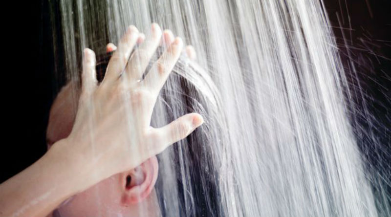 Mùa hè nếu làm điều này quá muộn có dễ dẫn đến đột quỵ? - 1