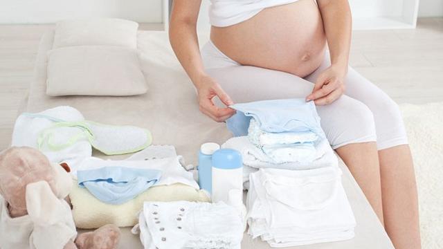 Làm hồ sơ sinh, giấy khai sinh