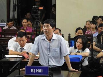 "Lộ" clip tố lãnh đạo BVĐK tỉnh Hòa Bình chỉ đạo sửa chữa hồ sơ