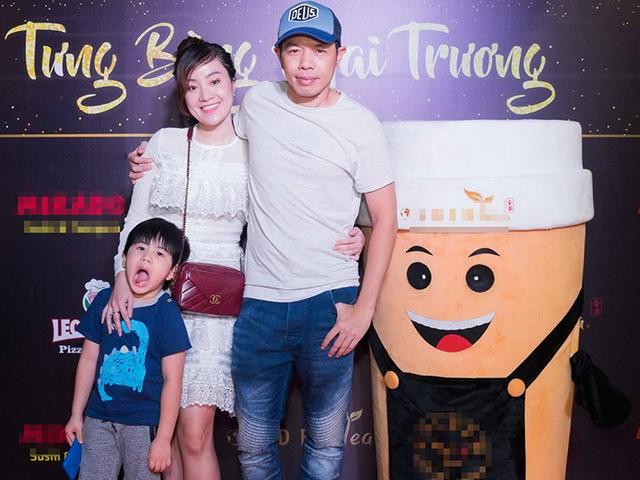 Thái Hoà run rẩy đến phát khóc trong lần đầu con chung - con riêng gặp nhau