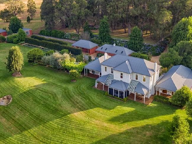 can biet thu hon 200 ty gay sot voi "view" dep me man - 15