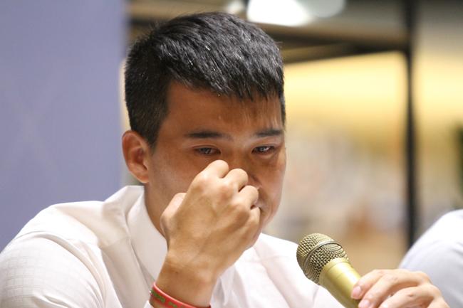 Tiết lộ sốc: Công Vinh từng suýt cầm đồ đánh Thủy Tiên trong lúc bức bối và tuyệt vọng - 5