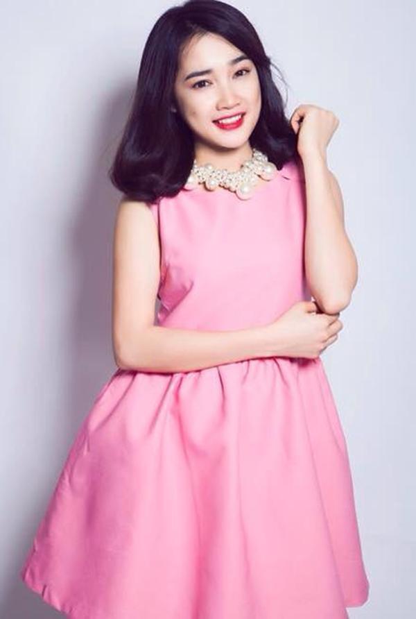Hành trình lột xác ngoại hình từ amp;#34;sến sẩmamp;#34; đến amp;#34;sang chảnhamp;#34; của Nhã Phương - 2