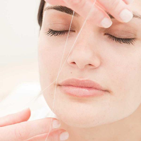 Nhẵn thín không một sợi lông với 3 cách triệt lông mặt cực đơn giản tại nhà - 1