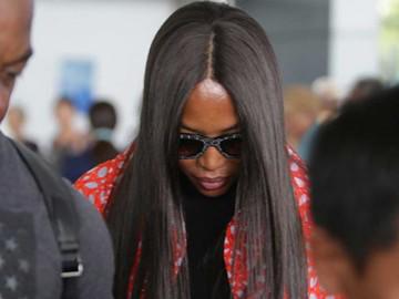 Báo đen Naomi Campbell tới Việt Nam nhưng né tránh truyền thông