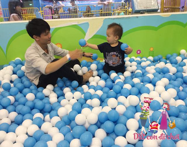 [Bài dự thi - MS 08] Dắt con đi chơi: Luôn theo bước con - 7