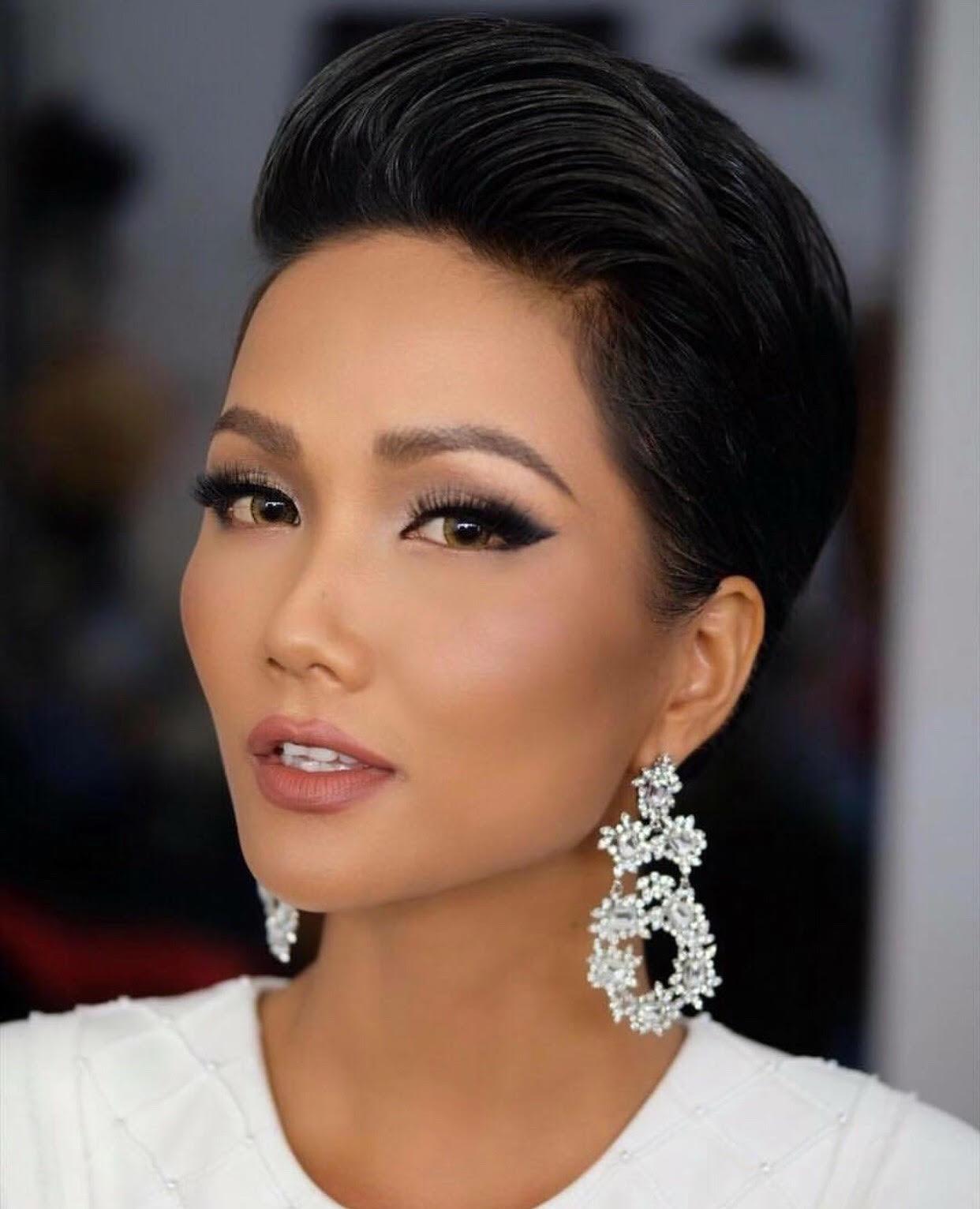 Muốn xuất hiện thật lộng lẫy, nhiều người đẹp Vbiz amp;#34;gửi gắmamp;#34; cả vào cặp đôi trai tài này - 5