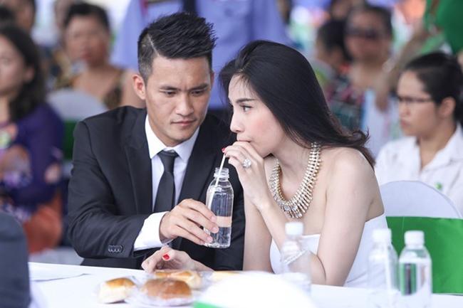 Thủy Tiên: amp;#34;Ban đầu tôi thấy cách nói chuyện của Công Vinh hơi học thức, khéo léo và giả tạoamp;#34; - 5
