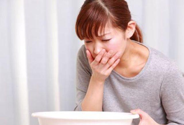 Suýt chết vì dùng lực rặn khi đi vệ sinh: 5 điều phải thuộc lòng để không amp;#34;chết đột ngộtamp;#34; - 5