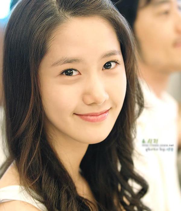 Yoona: hành trình 11 năm lột xác trở thành amp;#34;tượng đàiamp;#34; của nền công nghiệp dao kéo xứ Hàn - 4