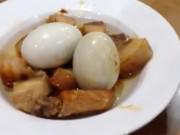 Bếp Eva - Bà nội trợ nấu thịt kho trứng nguyên vỏ, cả nhà không chê câu nào vì lý do bất ngờ