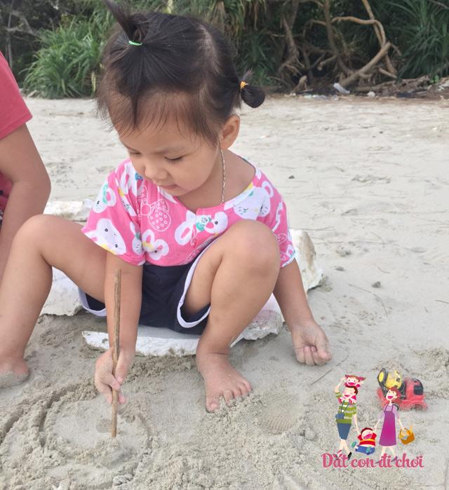 [Bài dự thi - MS 14] Dắt con đi chơi: Món quà của bố - 3