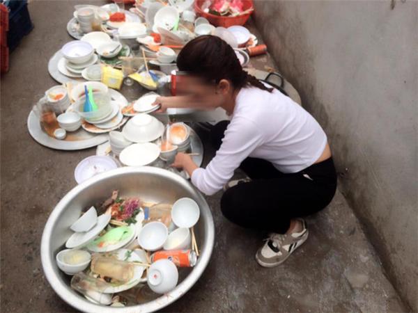 “Bất chấp tất cả để bên một gã đàn ông là quyết định ngu”, đoạn tâm sự gây bão MXH - 1
