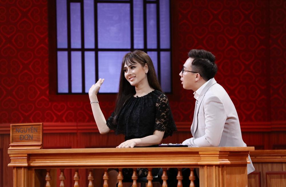 Người đẹp chuyển giới Lâm Khánh Chi amp;#34;tốamp;#34; chồng gia trưởng, kiểm soát quá đà - 4