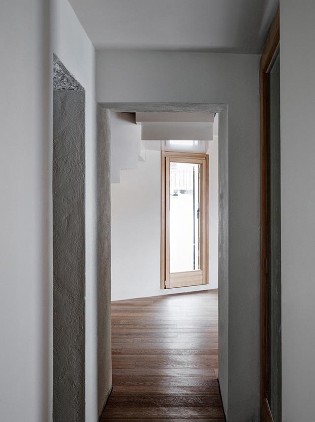 chang ai ngo nha co bo hoang o nong thon lai bien thanh nha nghi dep hoan hao den the - 12