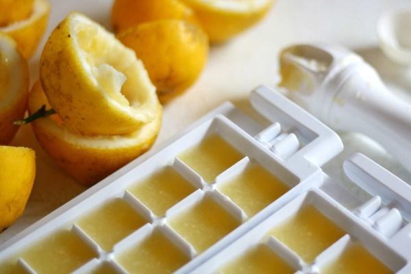 Cứ tưởng ngăn đá tủ lạnh chỉ để làm đá, không ngờ còn nhiều công dụng chị em chưa biết - 1