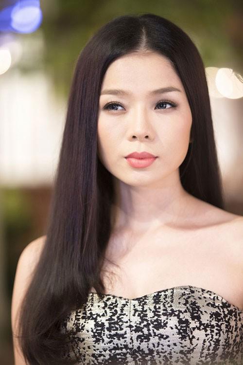 Con riêng của chồng muốn sang Mỹ với mẹ đẻ, Lệ Quyên ứng xử thế này - 1