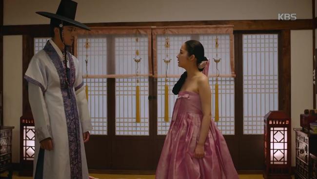 Chỉ cởi áo trước mặt người yêu mà amp;#34;kiều nữ dao kéoamp;#34; Park Min Young hút 50 triệu lượt xem - 3