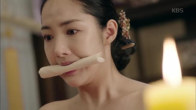 Chỉ cởi áo trước mặt người yêu mà amp;#34;kiều nữ dao kéoamp;#34; Park Min Young hút 50 triệu lượt xem - 6