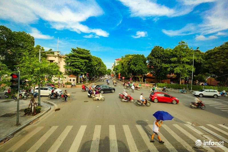 Có một Hà Nội đẹp khác lạ nhìn từ nóc xe bus 2 tầng - 13