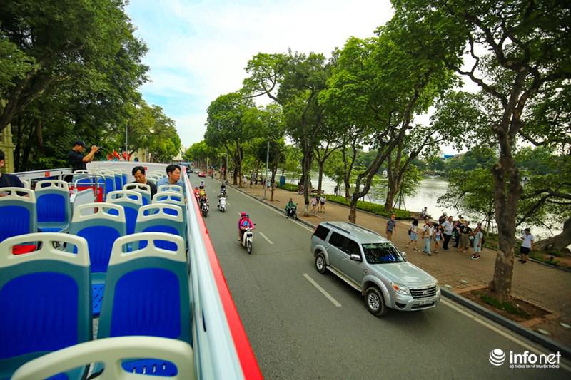 Có một Hà Nội đẹp khác lạ nhìn từ nóc xe bus 2 tầng - 18