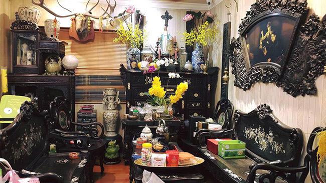 can canh tung ngoc ngach trong ngoi nha voi vo so do co tien ty tai ha dong, ha noi - 2