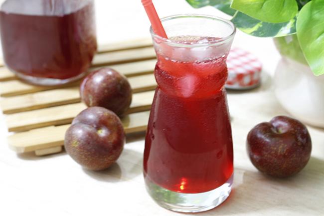 Mận vào mùa, làm theo công thức này vừa có siro pha nước lại vừa có mứt mận ngon tuyệt - 1