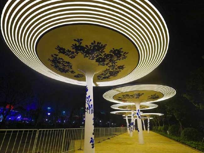 sung so truoc toa nha toan bang su trang muot hon 142 nghin ty, lon nhat the gioi - 15