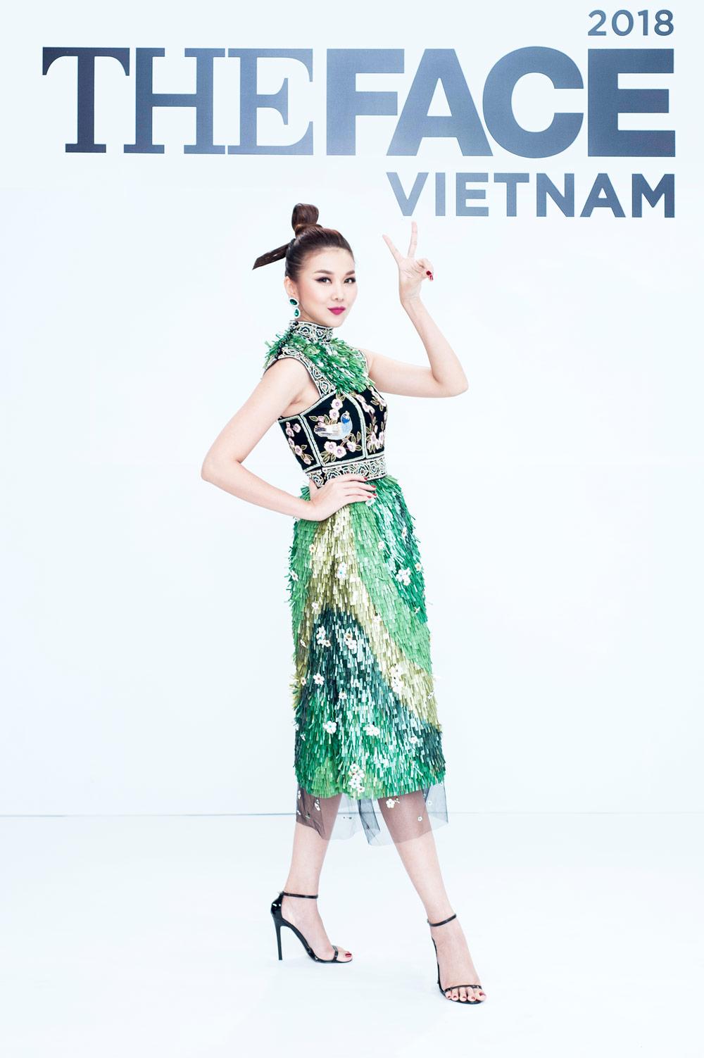 Bị stylist riêng tố keo kiệt, Minh Hằng vẫn xinh đẹp thị phạm catwalk tại The Face - 6