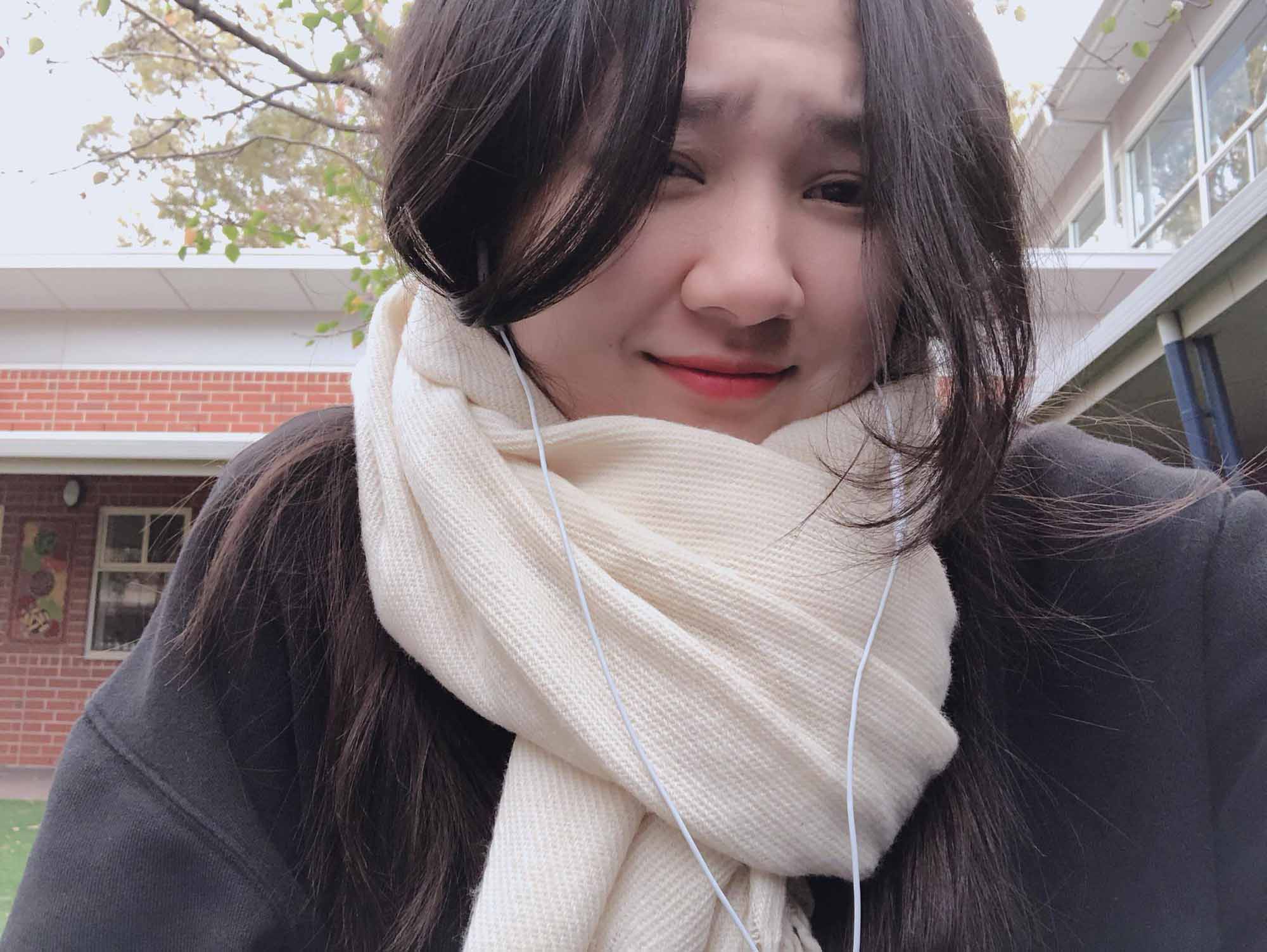 Em gái 16 tuổi của Bảo Anh đã ra dáng thiếu nữ, xinh đẹp không kém gì chị gái - 2
