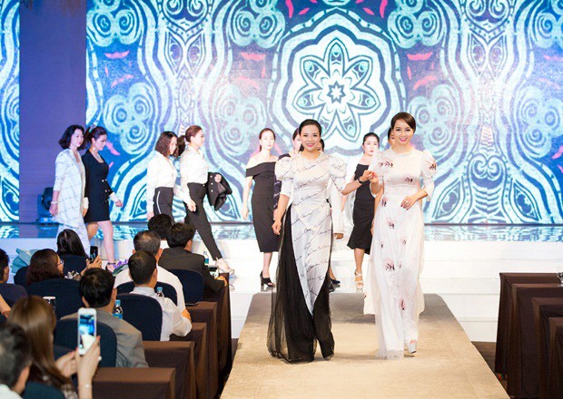 Fashionista Stella Chang trình làng BST mới nhất tại Hàn Quốc - 3