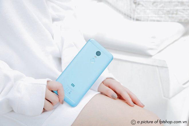 Sở hữu bộ 3 smartphone “chất như nước cất” tại FPT Shop - 1