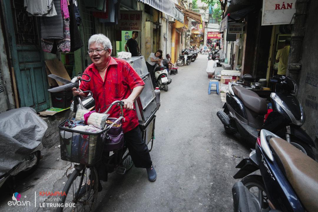 Xe nộm bò khô gần 40 năm không một tiếng rao, kiếm 4 triệu mỗi ngày của “giáo sư” HN - 3