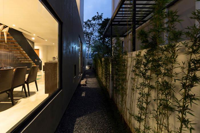 can nha long bien duoc bao my khen het loi nho thiet ke qua tao bao - 4