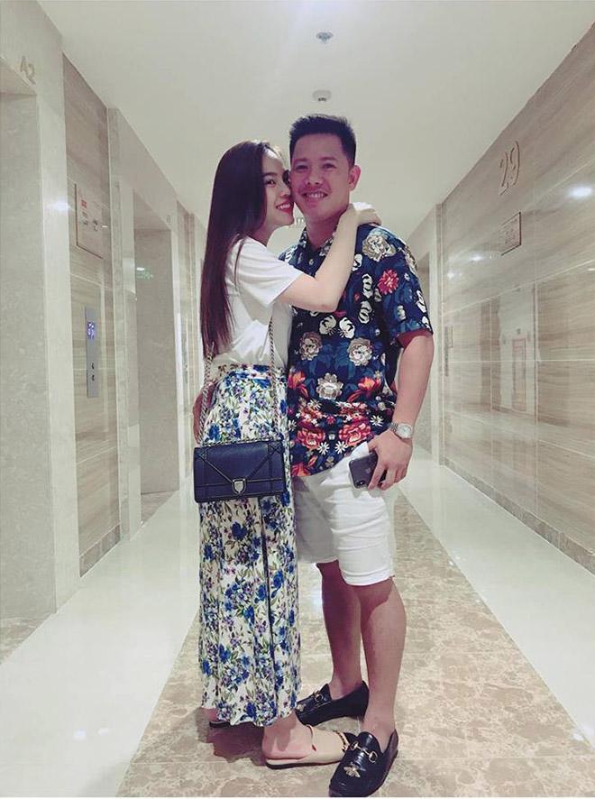 Sau sinh con, Giang Hồng Ngọc hiếm hoi tiết lộ cuộc sống vợ chồng và sai lầm ở tuổi 25 - 2