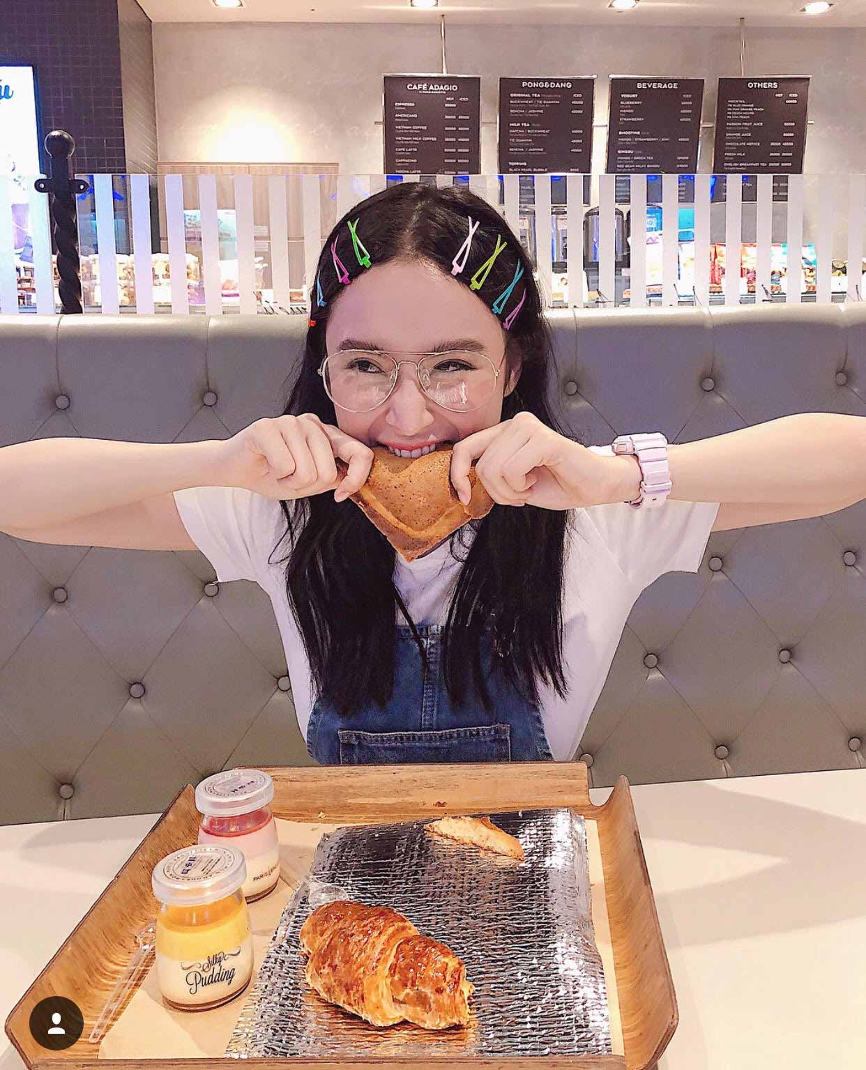 Angela Phương Trinh dẫn đầu trào lưu, trở về tuổi thơ với kẹp tóc bảy màu từ 20 năm trước - 5