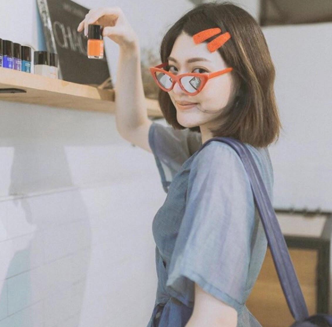 Angela Phương Trinh dẫn đầu trào lưu, trở về tuổi thơ với kẹp tóc bảy màu từ 20 năm trước - 17