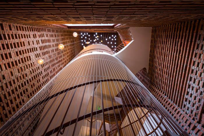 Trường mẫu giáo Việt bất ngờ xuất hiện ấn tượng trên báo nước ngoài - 16