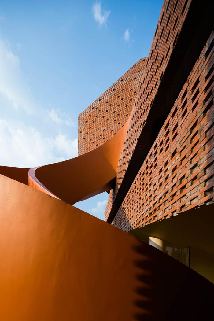 Trường mẫu giáo Việt bất ngờ xuất hiện ấn tượng trên báo nước ngoài - 6