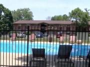 Tin tức - Liều nhảy xuống hồ cứu cậu bé đuối nước, người phụ nữ không ngờ làm được điều bất ngờ hơn