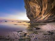 Xem ăn chơi - Đến Lý Sơn để ngắm bình minh đẹp nao lòng bên thềm chùa Đá trời sinh