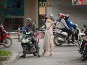 Thời trang - Thí sinh Hoa hậu Việt Nam 2018 diện váy chống nắng, đi xe ôm đến ứng tuyển