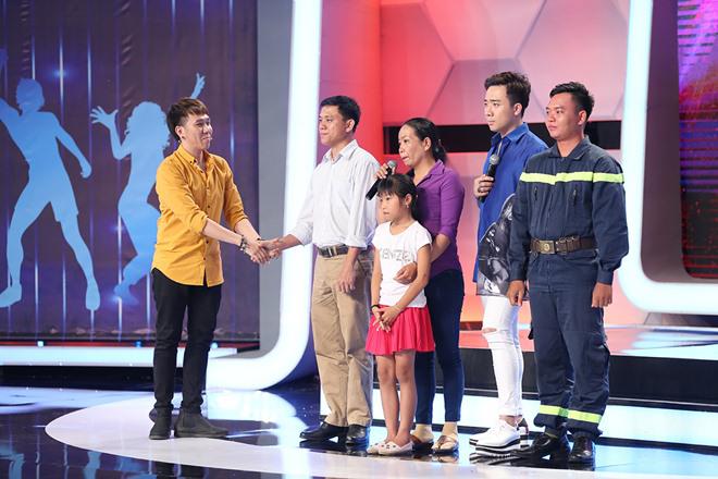 Em bé từng rơi xuống giếng sâu 13 mét khiến Trấn Thành, Hoài Linh, Việt Hương nghẹn lòng - 2