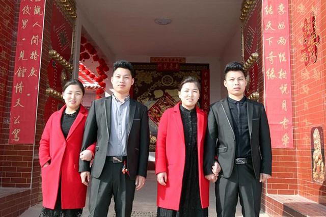 Anh chồng ôm nhầm em dâu vì quá giống, hai cặp sinh đôi đã có quyết định táo bạo - 1