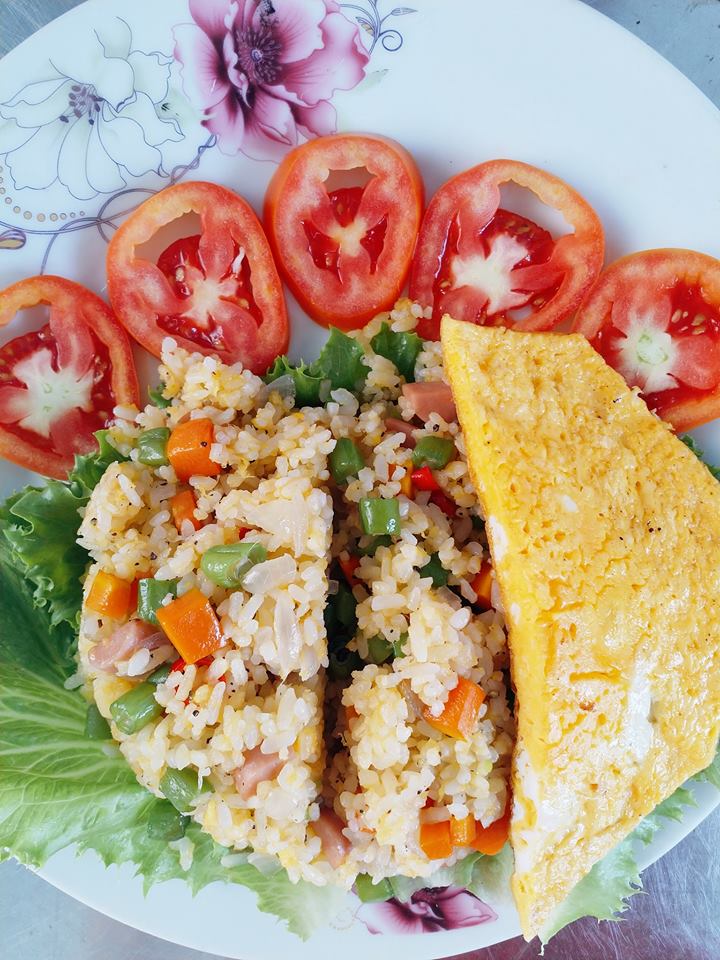 Hí hửng khoe mâm cơm “con trai nấu”, thanh niên không ngờ bị dân mạng cho amp;#34;gáo nước lạnh” - 13