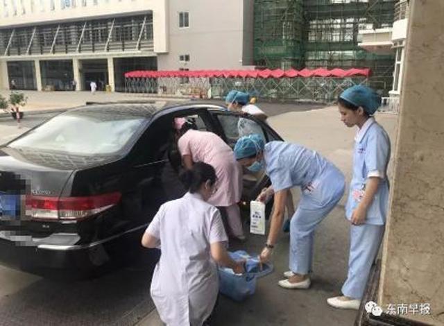 Không hề biết mang thai tháng cuối vì béo, người phụ nữ đẻ rơi con ngay trên ô tô - 1