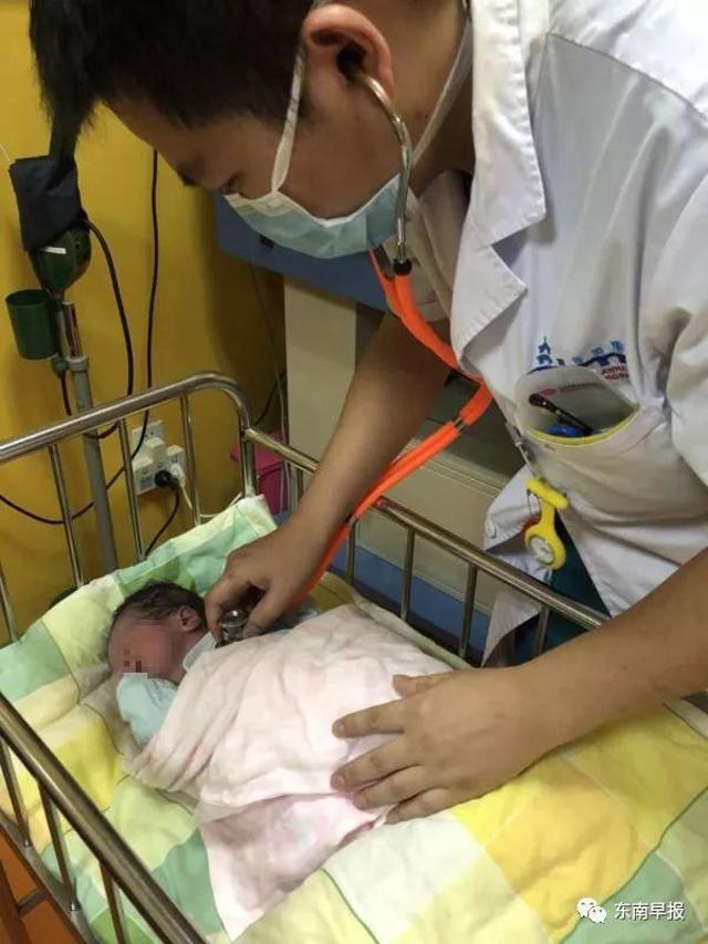 Không hề biết mang thai tháng cuối vì béo, người phụ nữ đẻ rơi con ngay trên ô tô - 4