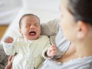 Làm mẹ - Trẻ sơ sinh bị táo bón phải làm sao?