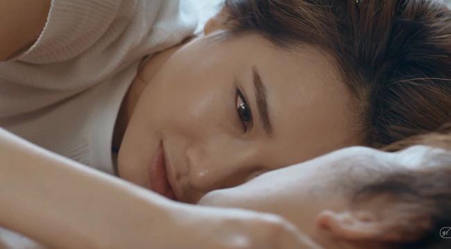 Tỉnh dậy trên giường Nhan Phúc Vinh, Nhã Phương nhận ngay điện thoại của amp;#34;bạn traiamp;#34; - 6